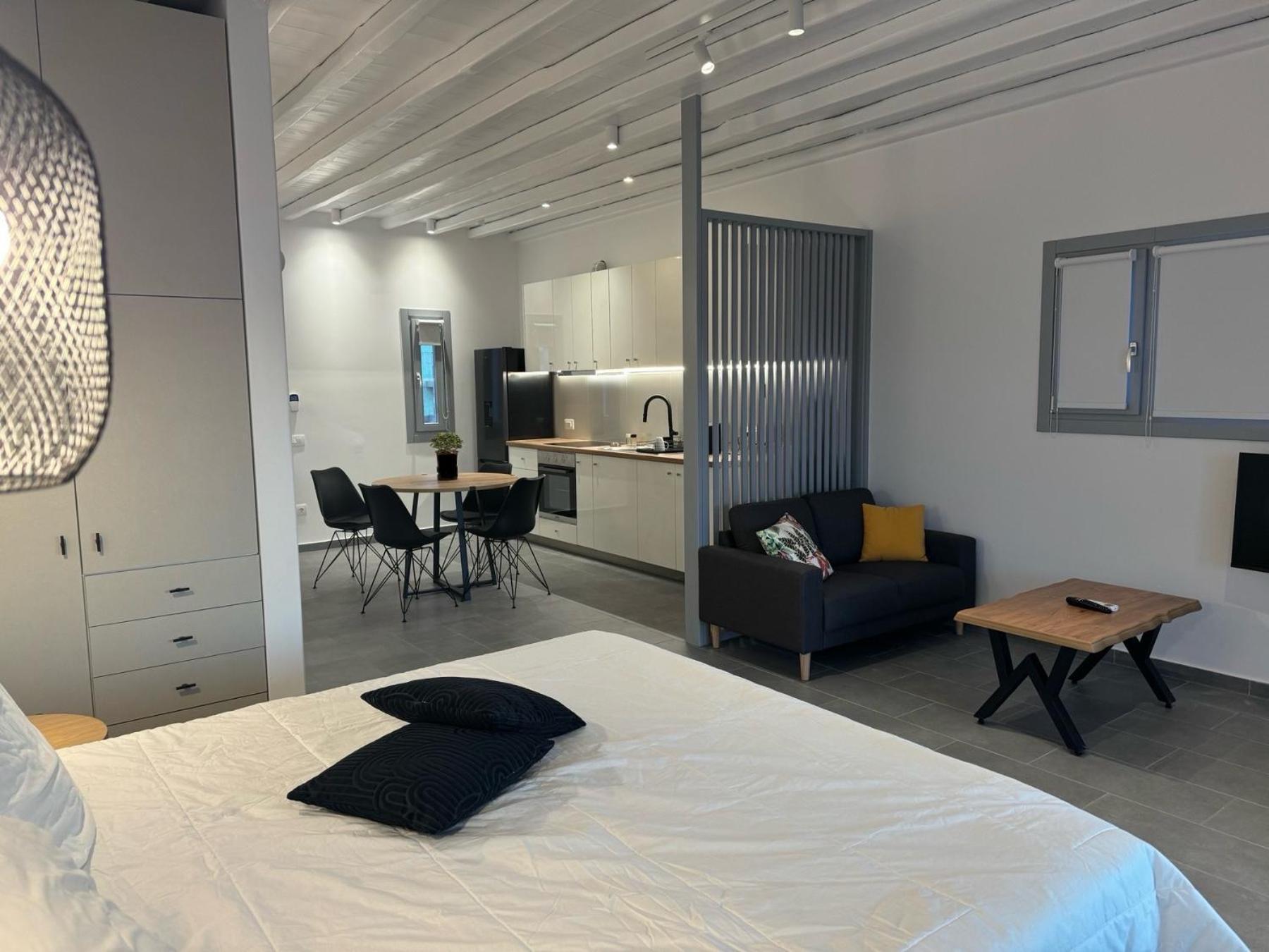Almond Place Mykonos Town エクステリア 写真
