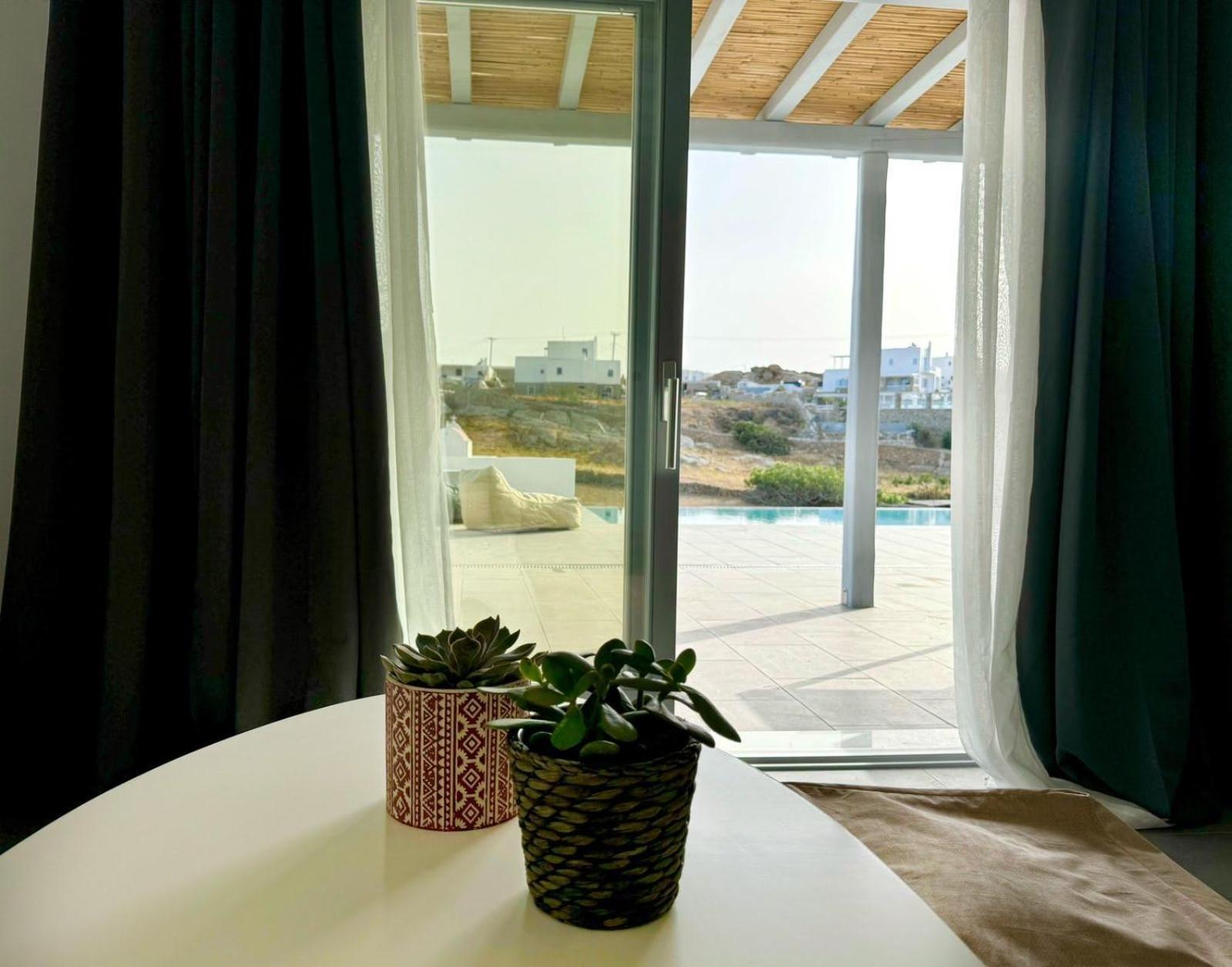 Almond Place Mykonos Town エクステリア 写真